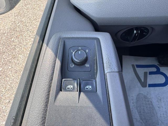 VOLKSWAGEN Crafter usata 14