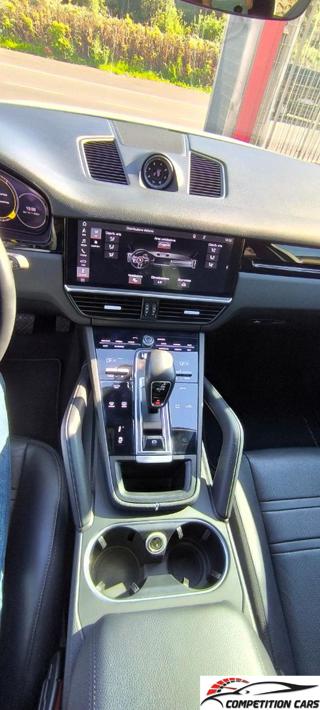 PORSCHE Cayenne usata, con Interni in pelle