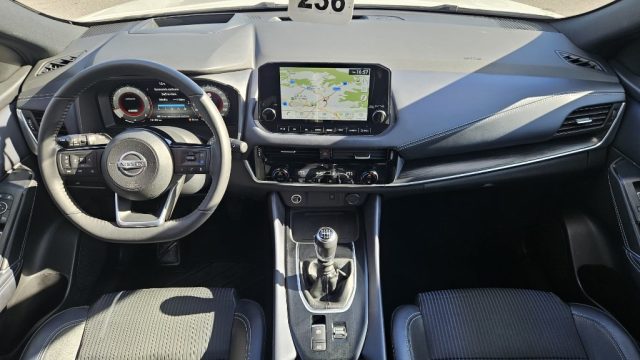 NISSAN Qashqai usata, con Climatizzatore