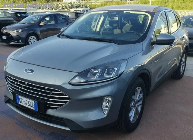 FORD Kuga usata, con Boardcomputer