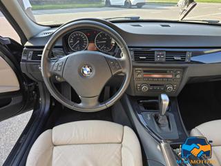 BMW 320 usata, con Fari Xenon