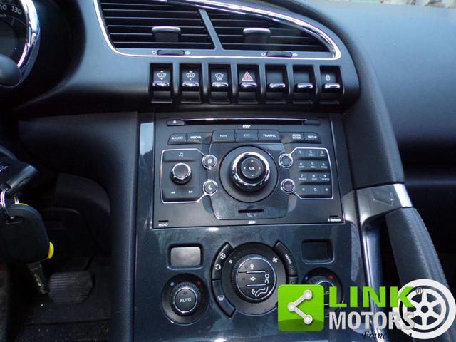 PEUGEOT 3008 usata, con Climatizzatore automatico, 2 zone
