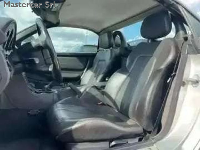 MERCEDES-BENZ SLK 200 usata, con Volante in pelle