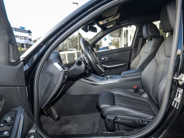 BMW 318 usata, con Autoradio