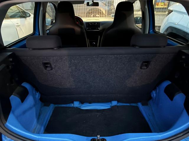 VOLKSWAGEN up! usata, con Chiusura centralizzata