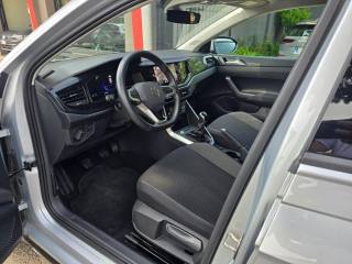 VOLKSWAGEN Taigo usata, con USB