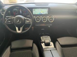 MERCEDES-BENZ A 200 usata, con Riconoscimento dei segnali stradali