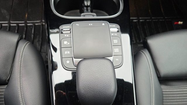 MERCEDES-BENZ A 200 usata, con Sistema di navigazione