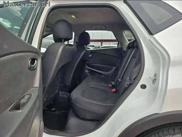 RENAULT Captur usata, con Controllo trazione