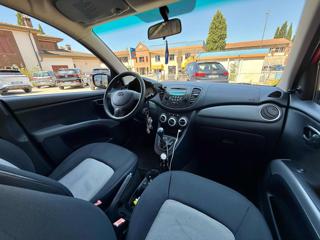HYUNDAI i10 usata 14