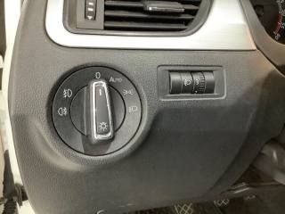 SKODA Rapid usata, con Sensori di parcheggio posteriori
