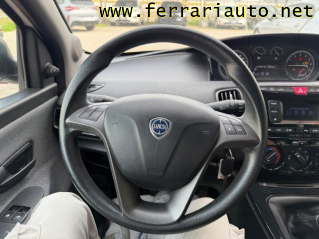 LANCIA Ypsilon usata, con Volante multifunzione