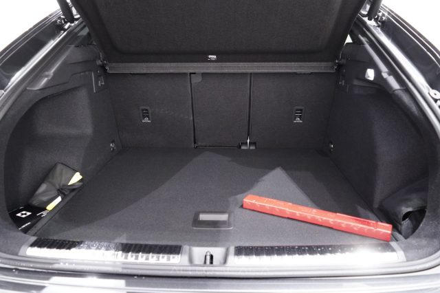 AUDI Q3 usata, con Telecamera per parcheggio assistito