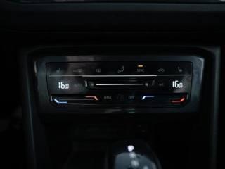 VOLKSWAGEN Tiguan usata, con Specchietti laterali elettrici