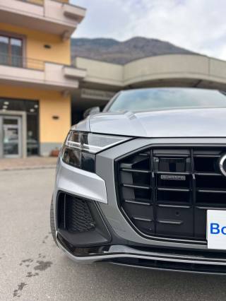 AUDI Q8 usata, con Autoradio