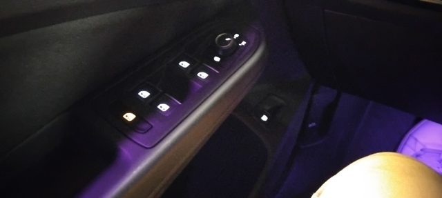 VOLKSWAGEN Golf usata 31