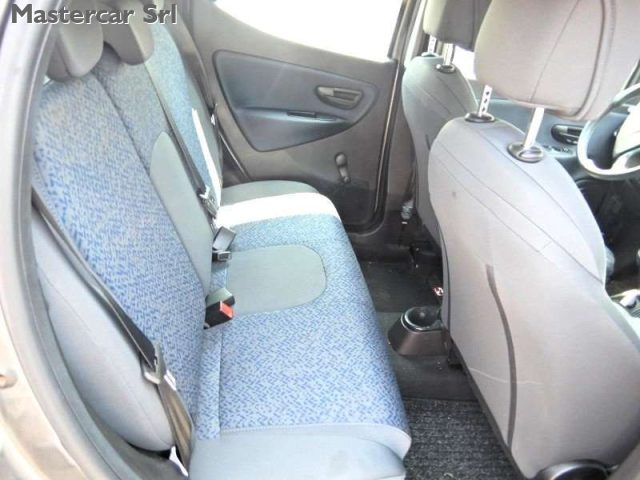 LANCIA Ypsilon usata, con ESP