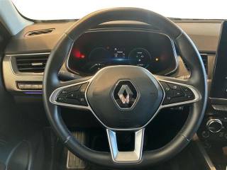 RENAULT Arkana usata, con Hill holder