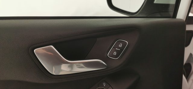 FORD Fiesta usata 47