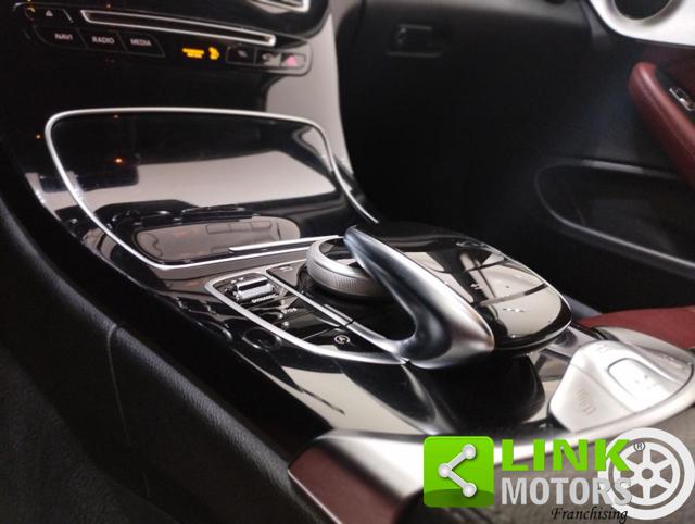 MERCEDES-BENZ C 220 usata, con Specchietti laterali elettrici