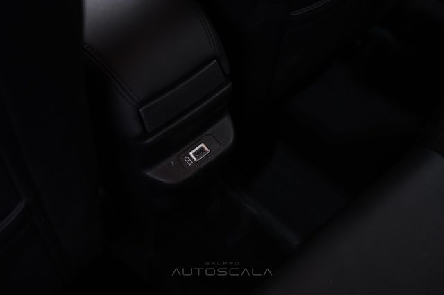 JEEP Avenger usata, con Frenata d