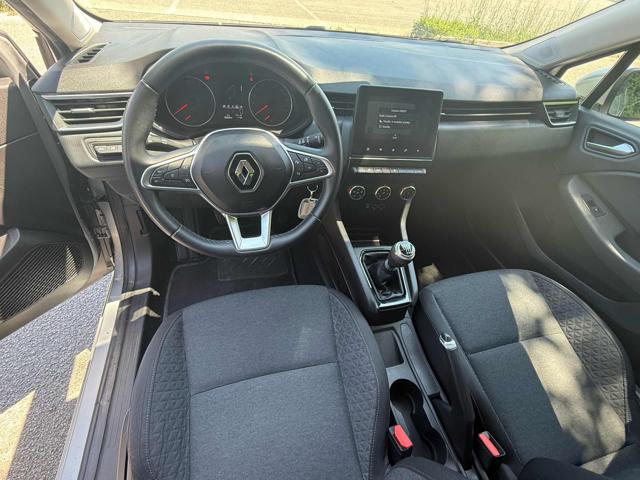 RENAULT Clio usata, con Fari LED