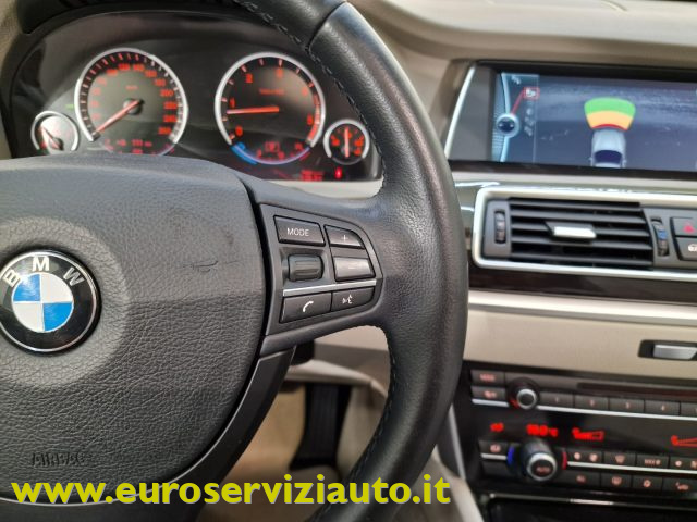 BMW 530 usata, con Luci diurne LED