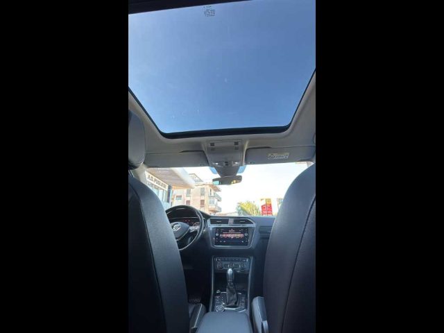 VOLKSWAGEN Tiguan usata, con Tetto panorama