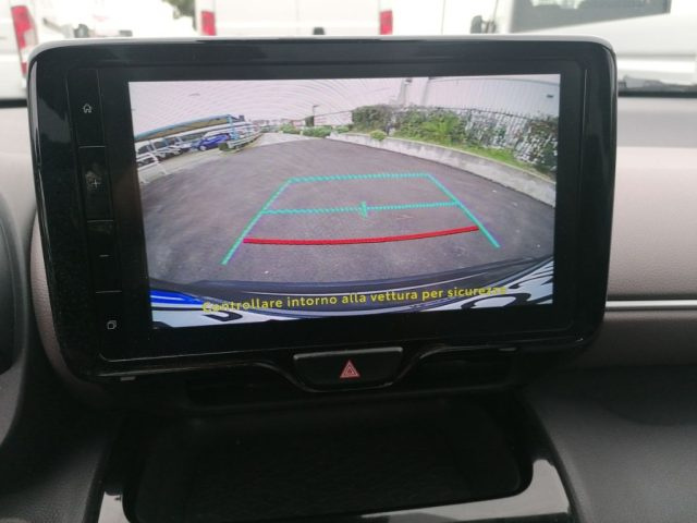 TOYOTA Yaris Cross usata, con Bracciolo