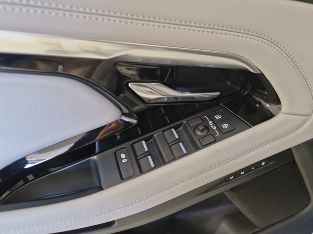 LAND ROVER Range Rover Evoque usata, con USB