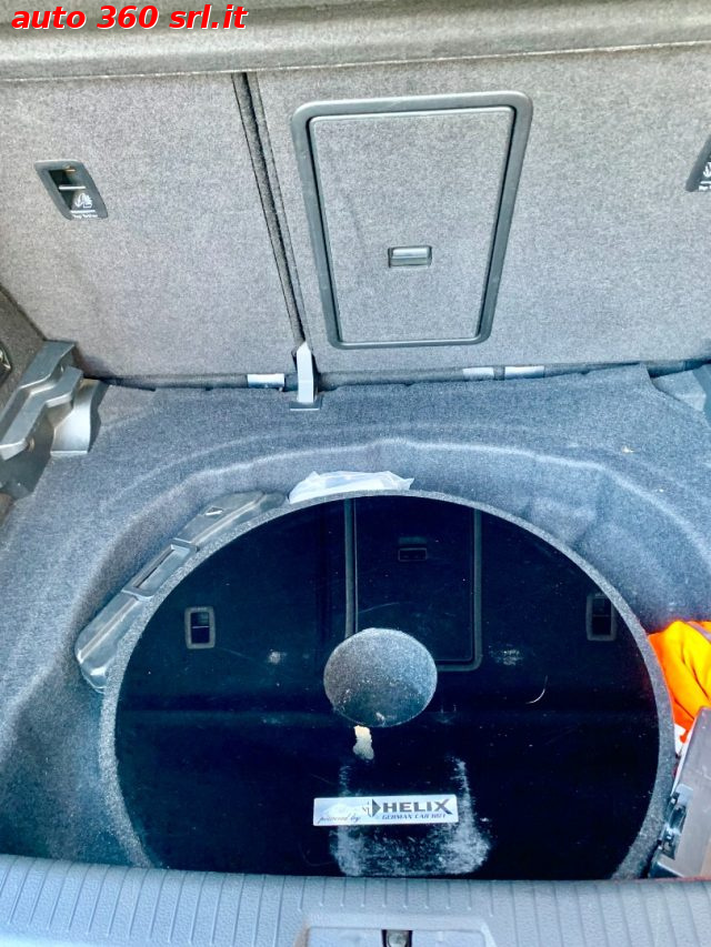 VOLKSWAGEN Golf usata, con Cruise Control
