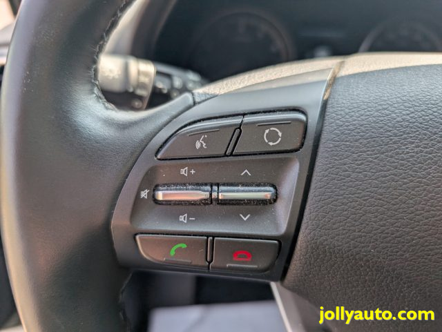 HYUNDAI i30 usata, con Sensori di parcheggio anteriori