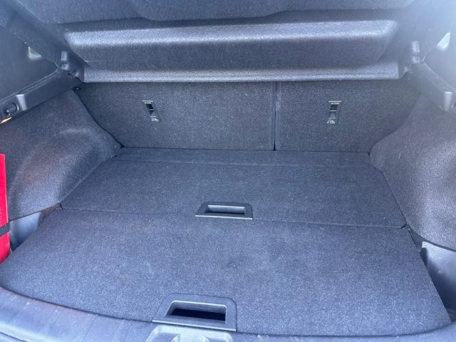 NISSAN Qashqai usata, con Controllo automatico clima