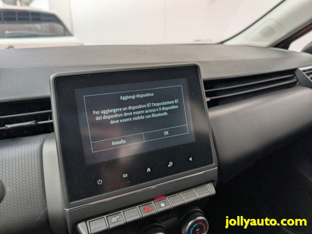 RENAULT Clio usata, con Fari LED