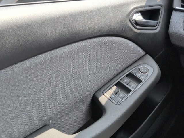 RENAULT Clio usata, con Cruise Control