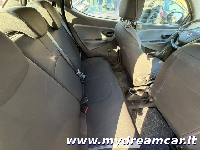 LANCIA Ypsilon usata, con Servosterzo