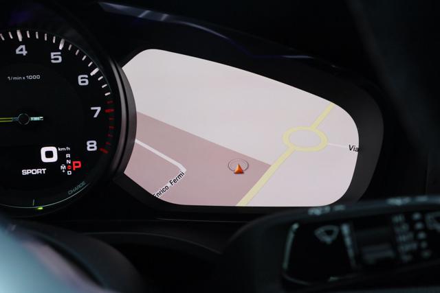 PORSCHE Cayenne usata, con Hill holder