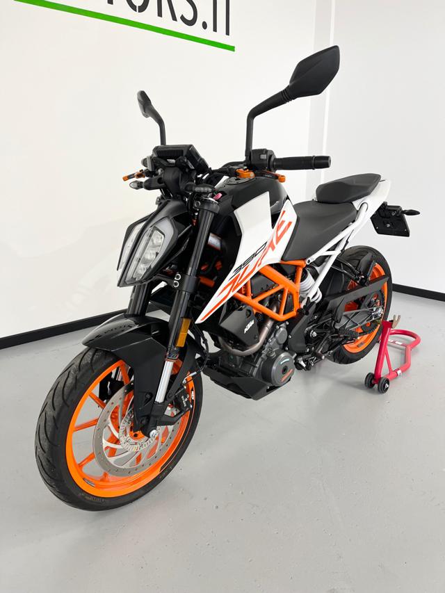 KTM 390 Duke usata 4