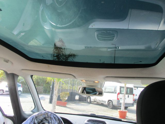 FIAT 500L usata, con Climatizzatore