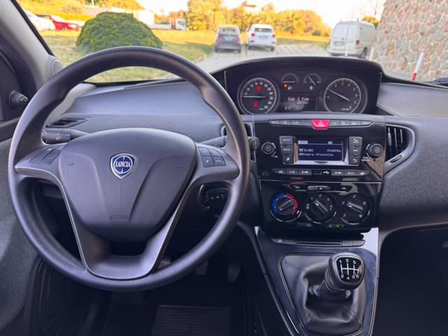 LANCIA Ypsilon usata, con USB