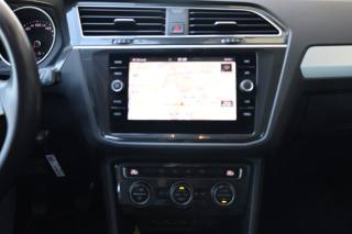 VOLKSWAGEN Tiguan usata, con Touch screen