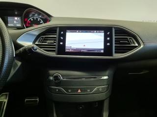 PEUGEOT 308 usata, con USB