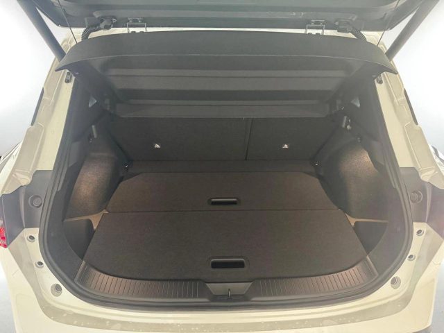 NISSAN Qashqai usata, con Controllo automatico clima