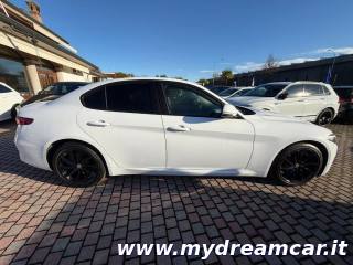 ALFA ROMEO Giulia usata, con Autoradio