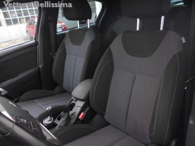 DS AUTOMOBILES DS 4 usata, con Servosterzo