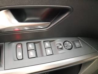 PEUGEOT 3008 usata, con Controllo vocale