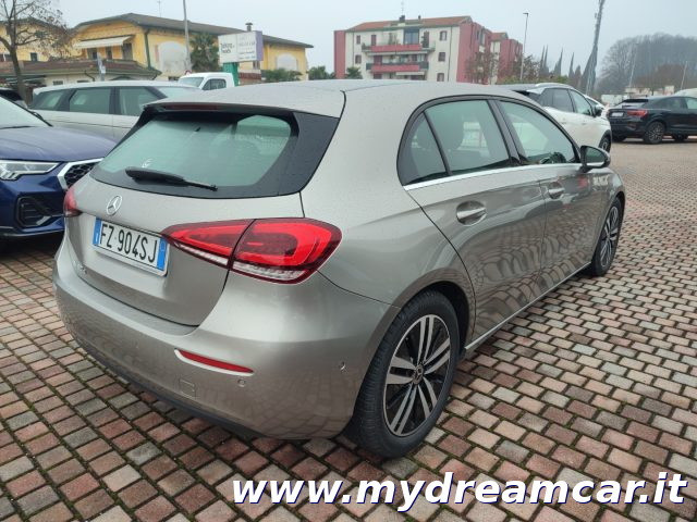 MERCEDES-BENZ A 180 usata, con Autoradio