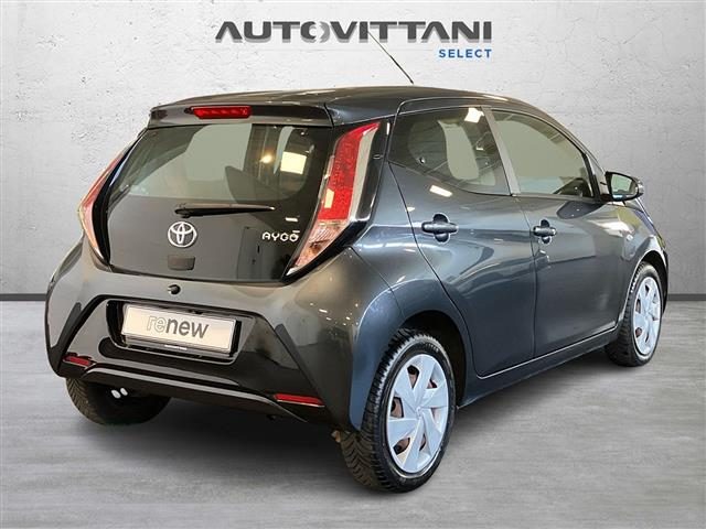 TOYOTA Aygo usata, con Autoradio
