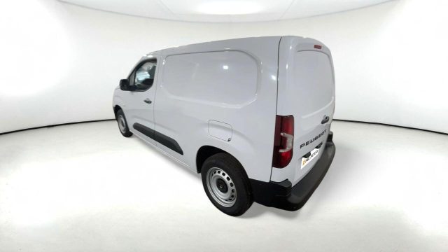 PEUGEOT Partner usata, con USB