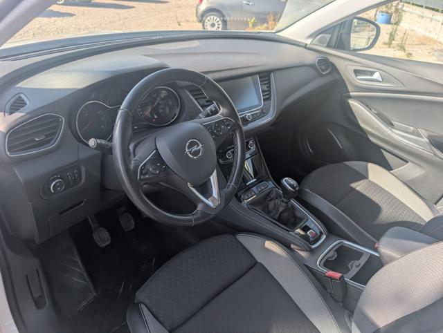 OPEL Grandland X usata, con Controllo automatico clima